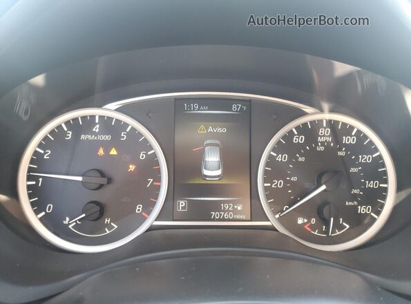 3N1AB7AP4HY369130 2017 NISSAN SENTRA Silver 