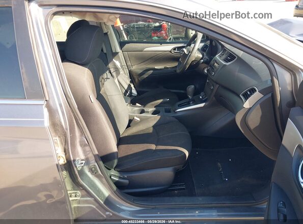3N1AB7AP4HY411022 2017 NISSAN SENTRA Gray Vista interior delantera