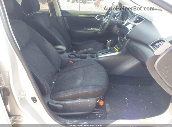 3N1AB7AP4JY231478 2018 NISSAN SENTRA Silver Вид салону спереду