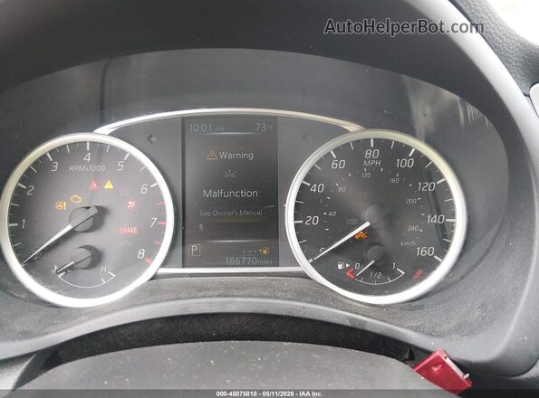 3N1AB7AP4JY297366 2018 NISSAN SENTRA White Widok tylnych siedzeń