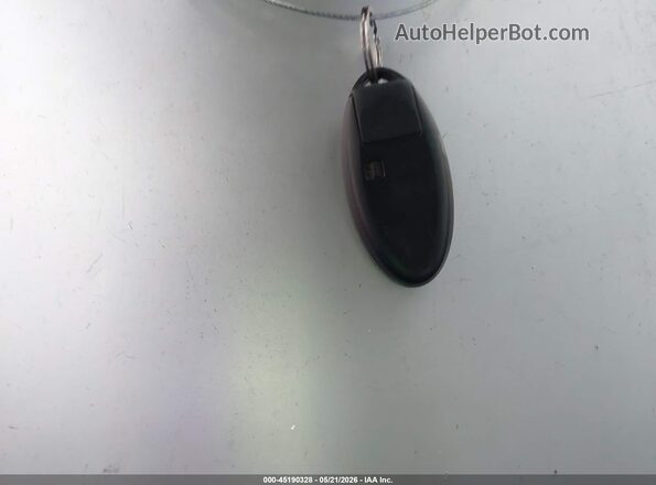 3N1AB7AP5HY357472 2017 NISSAN SENTRA Silver Dashboard view