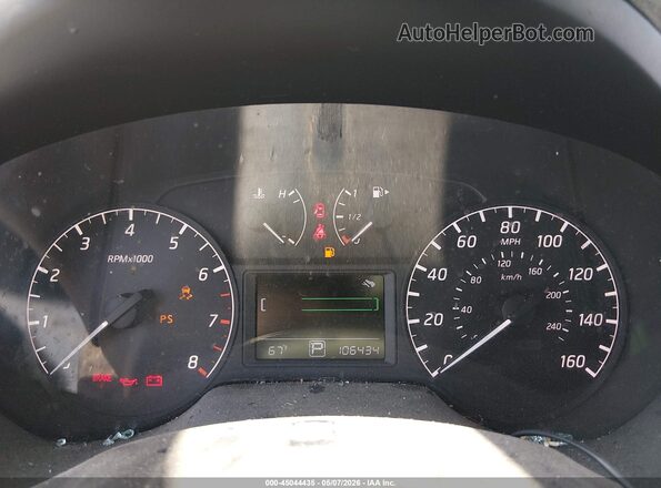 3N1AB7AP5HY372196 2017 NISSAN SENTRA Silver Հետևի նստատեղերի տեսք