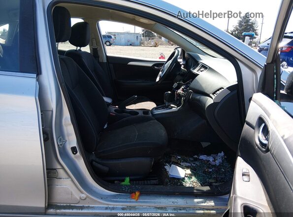 3N1AB7AP5HY372196 2017 NISSAN SENTRA Silver Սալոնի դիմացի տեսք