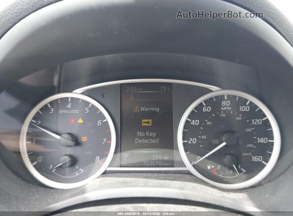 3N1AB7AP5JY267583 2018 NISSAN SENTRA White Հետևի նստատեղերի տեսք
