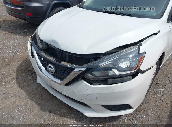 3N1AB7AP5JY267583 2018 NISSAN SENTRA White Դիմացի տեսք