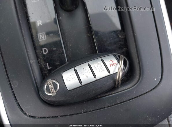 3N1AB7AP5JY267583 2018 NISSAN SENTRA White Առջևի վահանակի տեսք