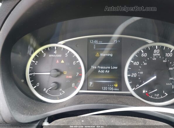 3N1AB7AP5JY306995 2018 NISSAN SENTRA Black Vista de los asientos traseros