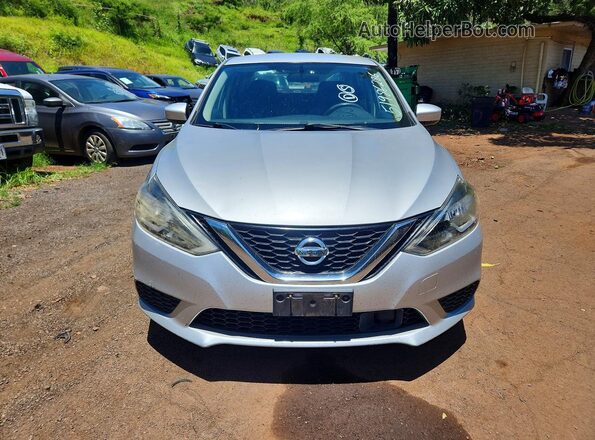 3N1AB7AP5JY328690 2018 NISSAN SENTRA Silver Դիմացի տեսք