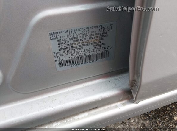 3N1AB7AP5KY323118 2019 NISSAN SENTRA Серебряный Вид подкапотного пространства