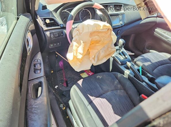 3N1AB7AP6HY315876 2017 NISSAN SENTRA Black წინა პანელის ხედი