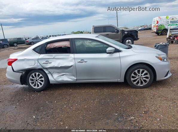 3N1AB7AP6JL633449 2018 NISSAN SENTRA Silver Widok wnętrza z tyłu