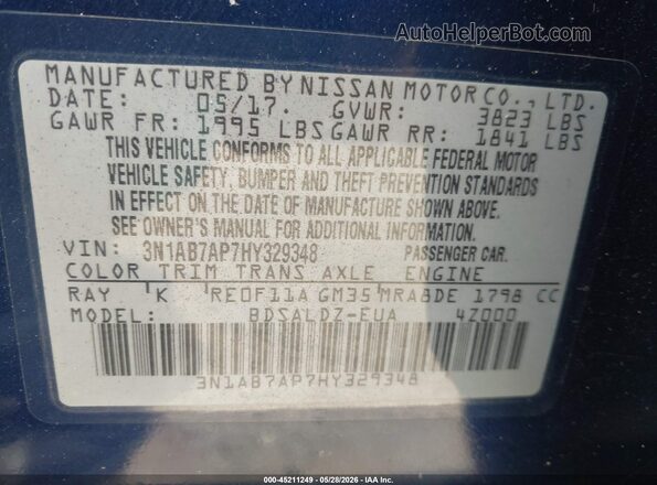 3N1AB7AP7HY329348 2017 NISSAN SENTRA Blue Vista del compartimento del motor