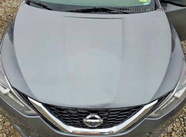 3N1AB7AP7JL622072 2018 NISSAN SENTRA Gray Widok wnętrza z tyłu