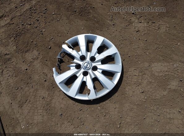 3N1AB7AP7JY220619 2018 NISSAN SENTRA Silver Вид щитка приладів