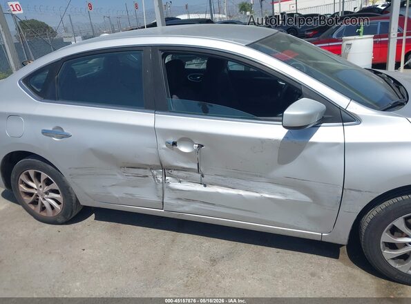 3N1AB7AP8JL628382 2018 NISSAN SENTRA Silver Դիմացի տեսք