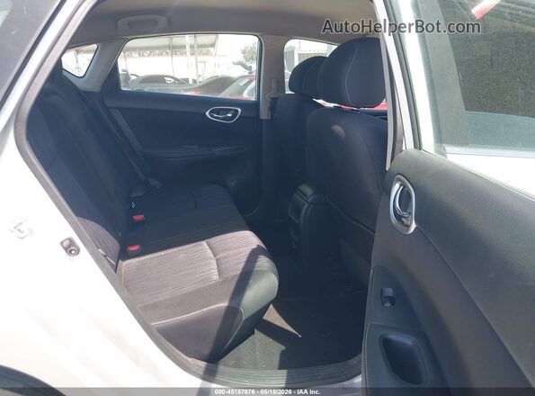 3N1AB7AP8JL628382 2018 NISSAN SENTRA Silver VIN կոդի պիտակի տեսք