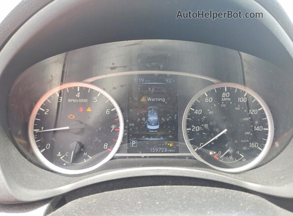 3N1AB7AP8JY253161 2018 NISSAN SENTRA Белый Вид щитка приборов