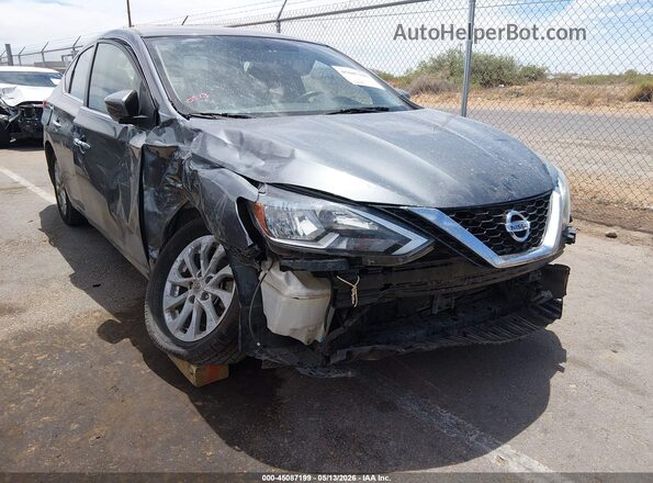3N1AB7AP9JY230438 2018 NISSAN SENTRA Gray Widok z przodu