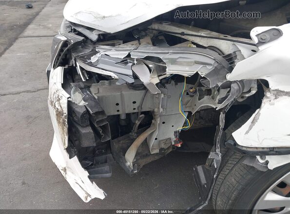 3N1AB7AP9JY313898 2018 NISSAN SENTRA White Սալոնի 360 աստիճան տեսք