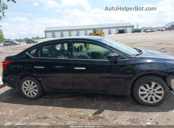 3N1AB7AP9JY338333 2018 NISSAN SENTRA Black Rear interior view