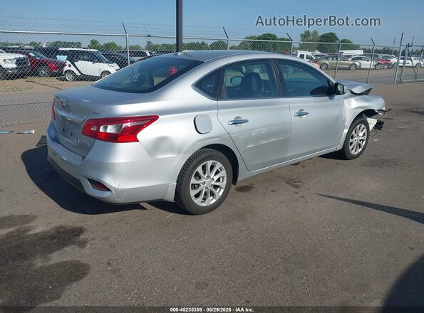 3N1AB7AP9JY345556 2018 NISSAN SENTRA Серебряный Задняя правая четверть