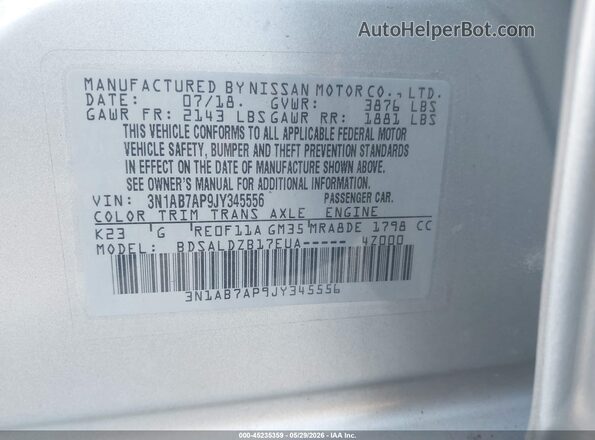 3N1AB7AP9JY345556 2018 NISSAN SENTRA Серебряный Вид подкапотного пространства