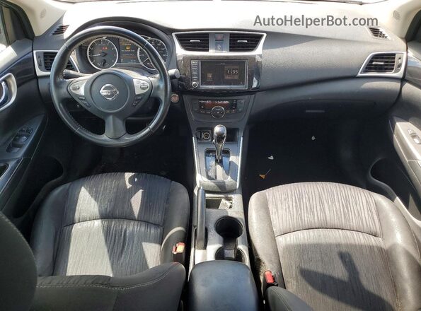 3N1AB7AP9KY266048 2019 NISSAN SENTRA Серый Вид панели приборов