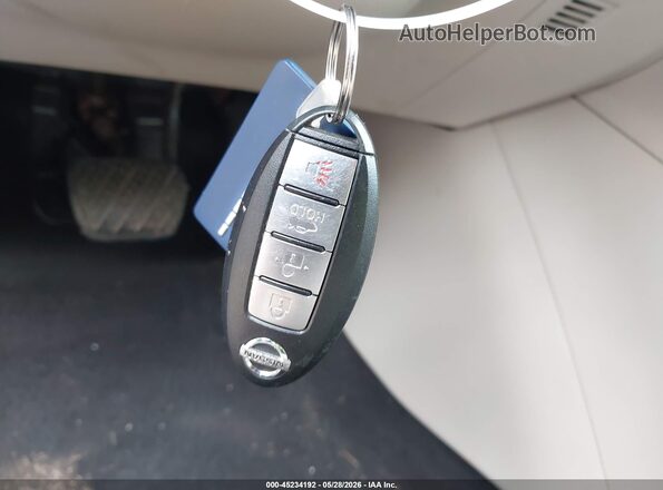 3N1AB7APXGL681254 2016 NISSAN SENTRA White Vista del salpicadero