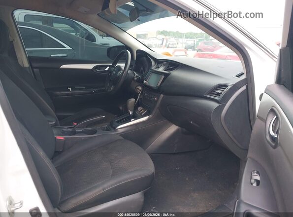 3N1AB7APXKY244060 2019 NISSAN SENTRA White Вид салону спереду