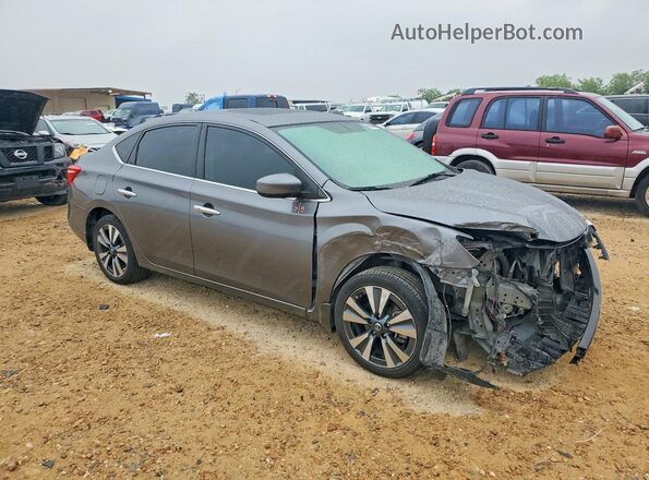 3N1AB7APXKY455940 2019 NISSAN SENTRA Серый Передняя правая четверть