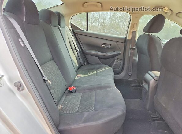 3N1AB8BV4MY283300 2021 NISSAN SENTRA Silver Rear seats view