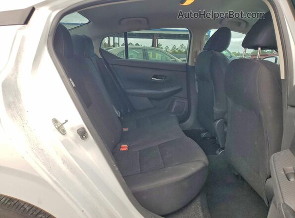 3N1AB8BV8MY282084 2021 NISSAN SENTRA White Rear seats view