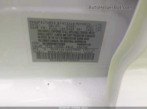 3N1AB8BV8RY202855 2024 NISSAN SENTRA White Vista del compartimento del motor