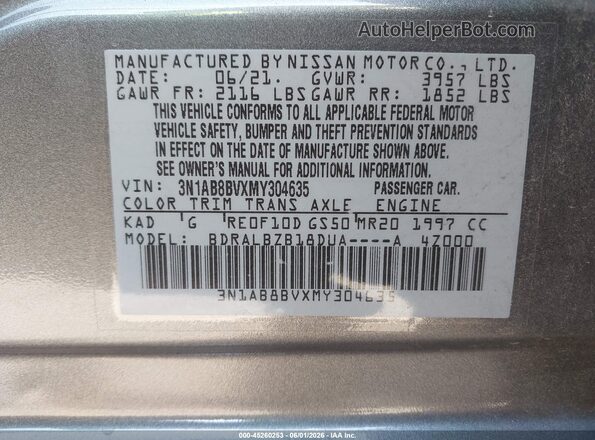 3N1AB8BVXMY304635 2021 NISSAN SENTRA Gray Vista del compartimento del motor
