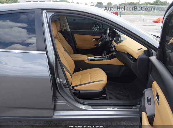 3N1AB8CV0RY226369 2024 NISSAN SENTRA Gray Front interior view