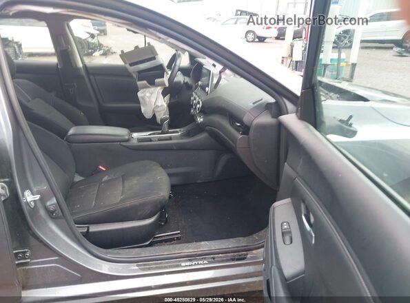 3N1AB8CV1RY379875 2024 NISSAN SENTRA Gray Սալոնի դիմացի տեսք