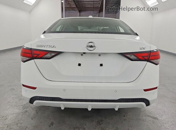 3N1AB8CV3MY302191 2021 NISSAN SENTRA White Widok z tyłu