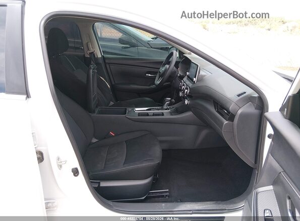 3N1AB8CV3RY258555 2024 NISSAN SENTRA White Front interior view