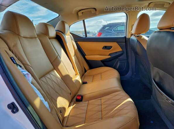 3N1AB8CV4RY361788 2024 NISSAN SENTRA Белый 