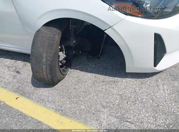 3N1AB8CV4SY216479 2025 NISSAN SENTRA White 