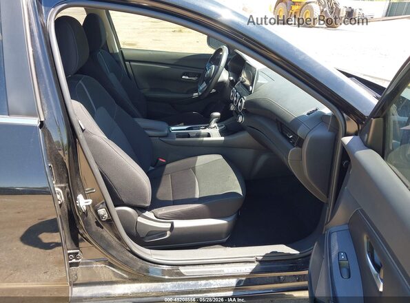3N1AB8CV5PY227255 2023 NISSAN SENTRA Black Widok wnętrza z przodu