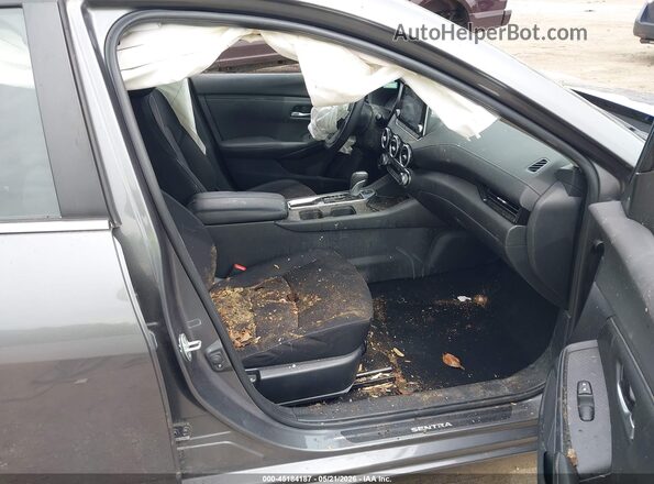 3N1AB8CV6PY233453 2023 NISSAN SENTRA Серый Вид салона спереди