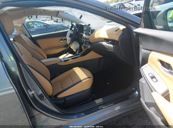 3N1AB8CV6SY259530 2025 NISSAN SENTRA Gray Vista interior delantera