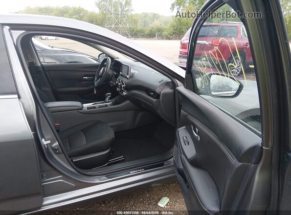 3N1AB8CV6SY367503 2025 NISSAN SENTRA Gray Սալոնի դիմացի տեսք
