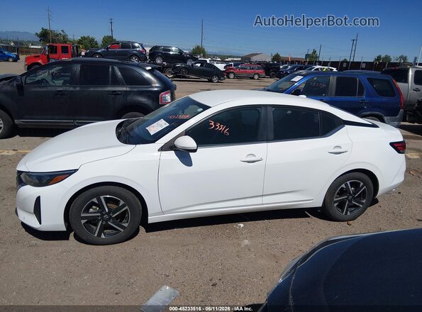 3N1AB8CV7RY377077 2024 NISSAN SENTRA White Vista interior de 360 grados