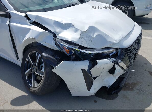 3N1AB8CV8RY207228 2024 NISSAN SENTRA White Вид спереду
