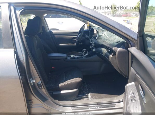 3N1AB8CV8RY265906 2024 NISSAN SENTRA Gray Սալոնի դիմացի տեսք