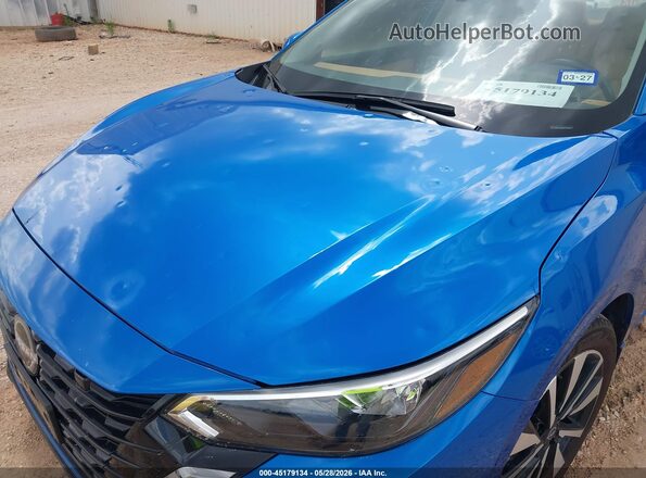 3N1AB8CV8RY319527 2024 NISSAN SENTRA Blue Widok z przodu