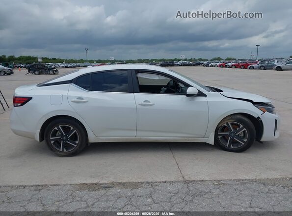 3N1AB8CV8SY341307 2025 NISSAN SENTRA White Rear interior view