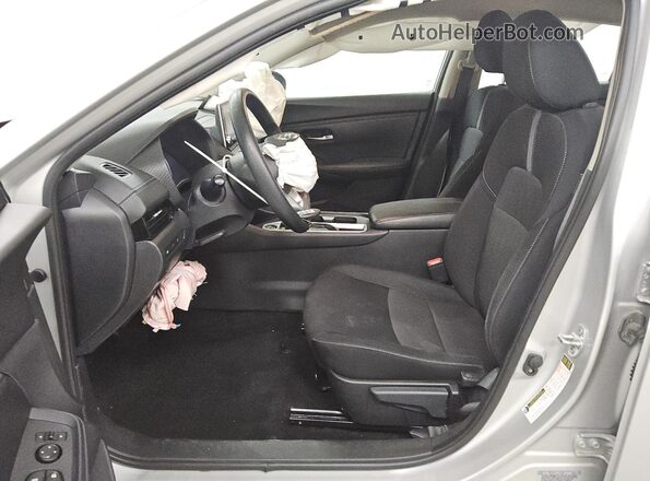 3N1AB8CVXPY299388 2023 NISSAN SENTRA Silver 